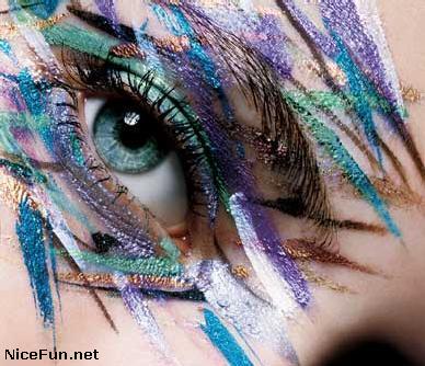 eye makeup for green eyes and blonde hair